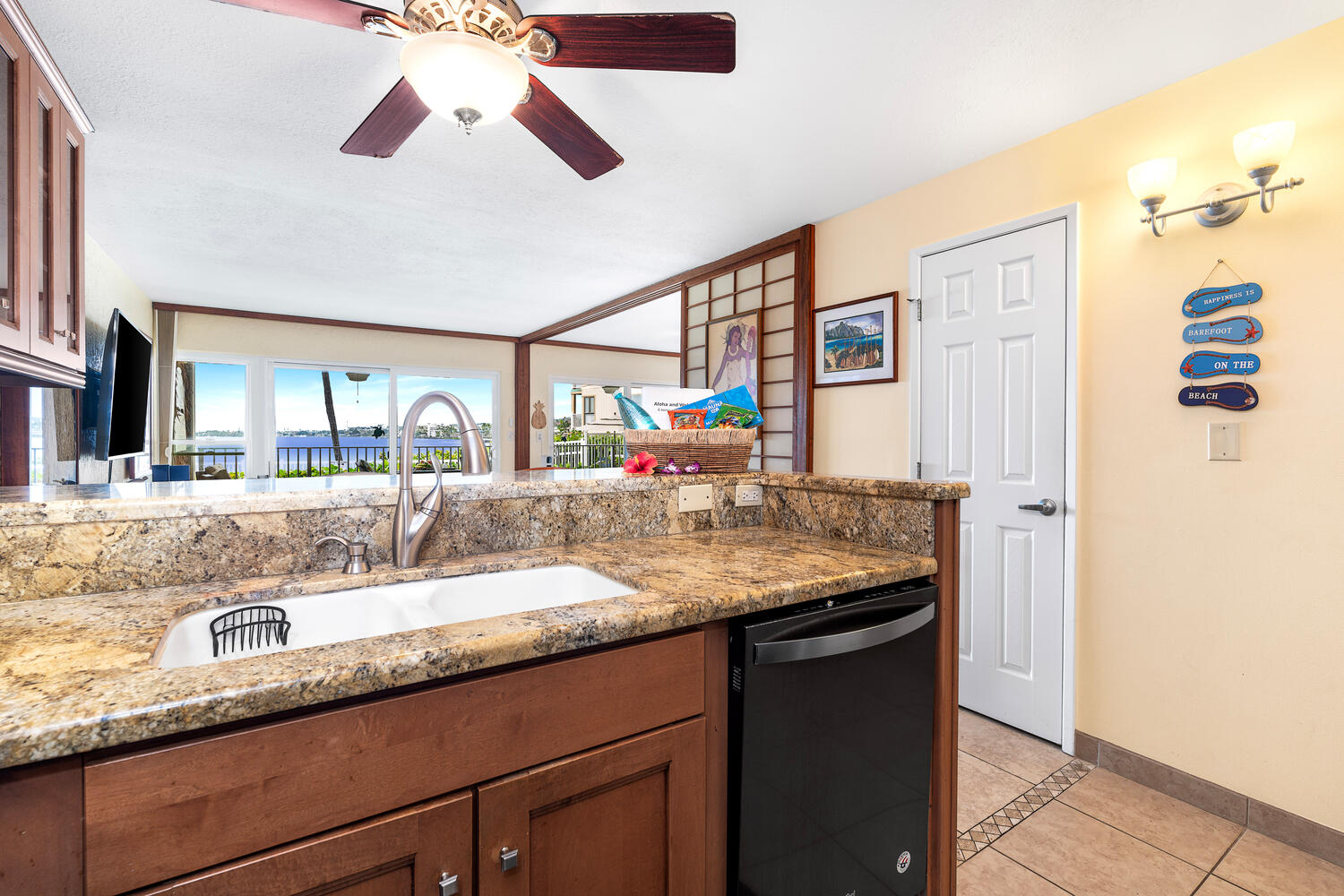 2 Bed 2 Bath Condo in Kailua-Kona