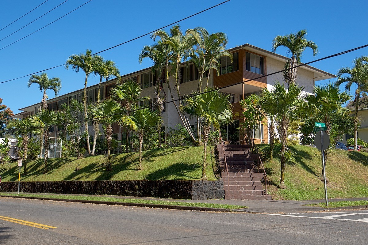 2 Bed 2 Bath Condo in Hilo