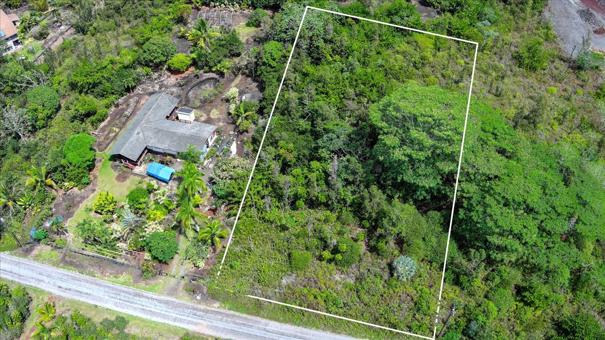 Land in Keaau