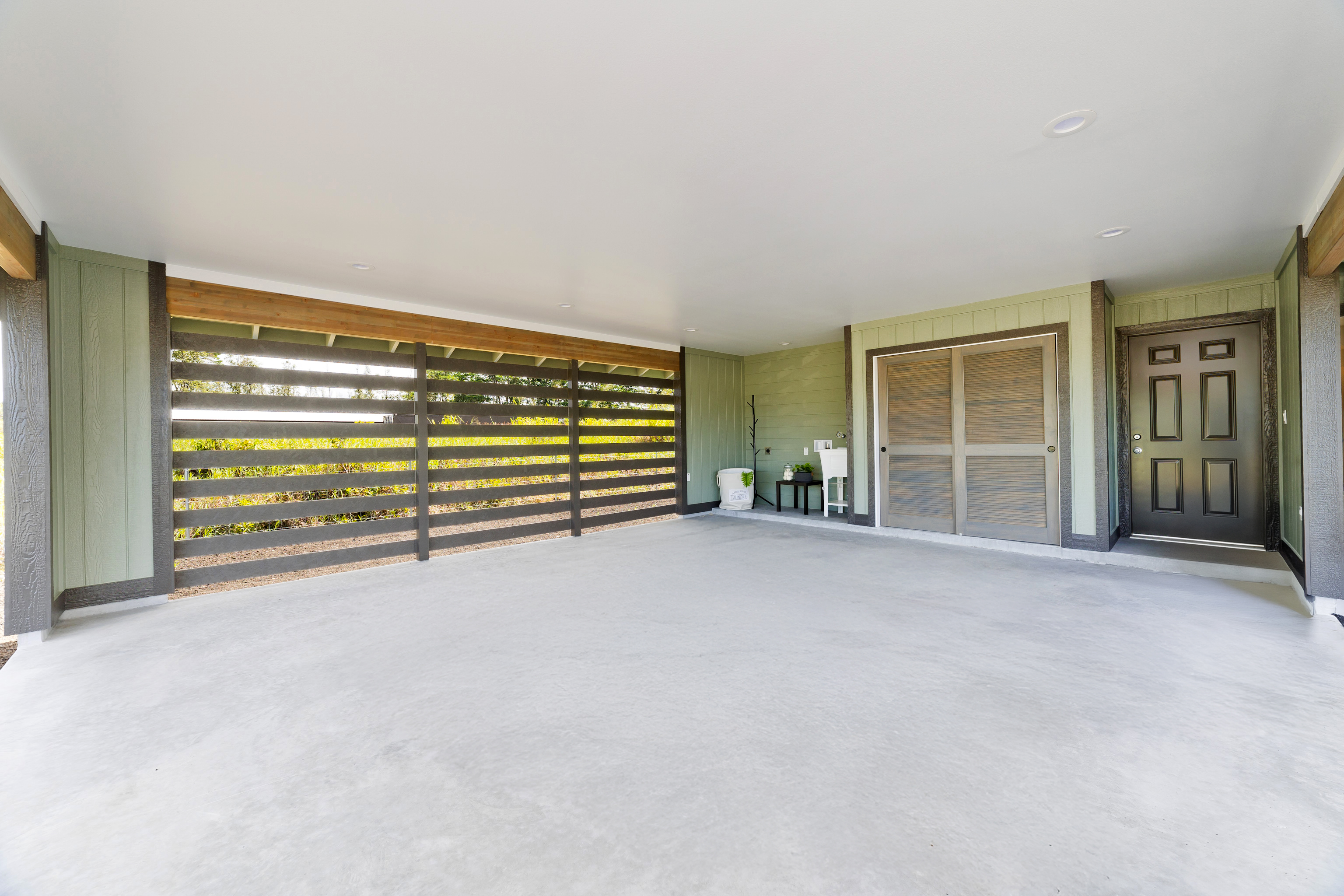16-2058 COCONUT DR - Photo 2