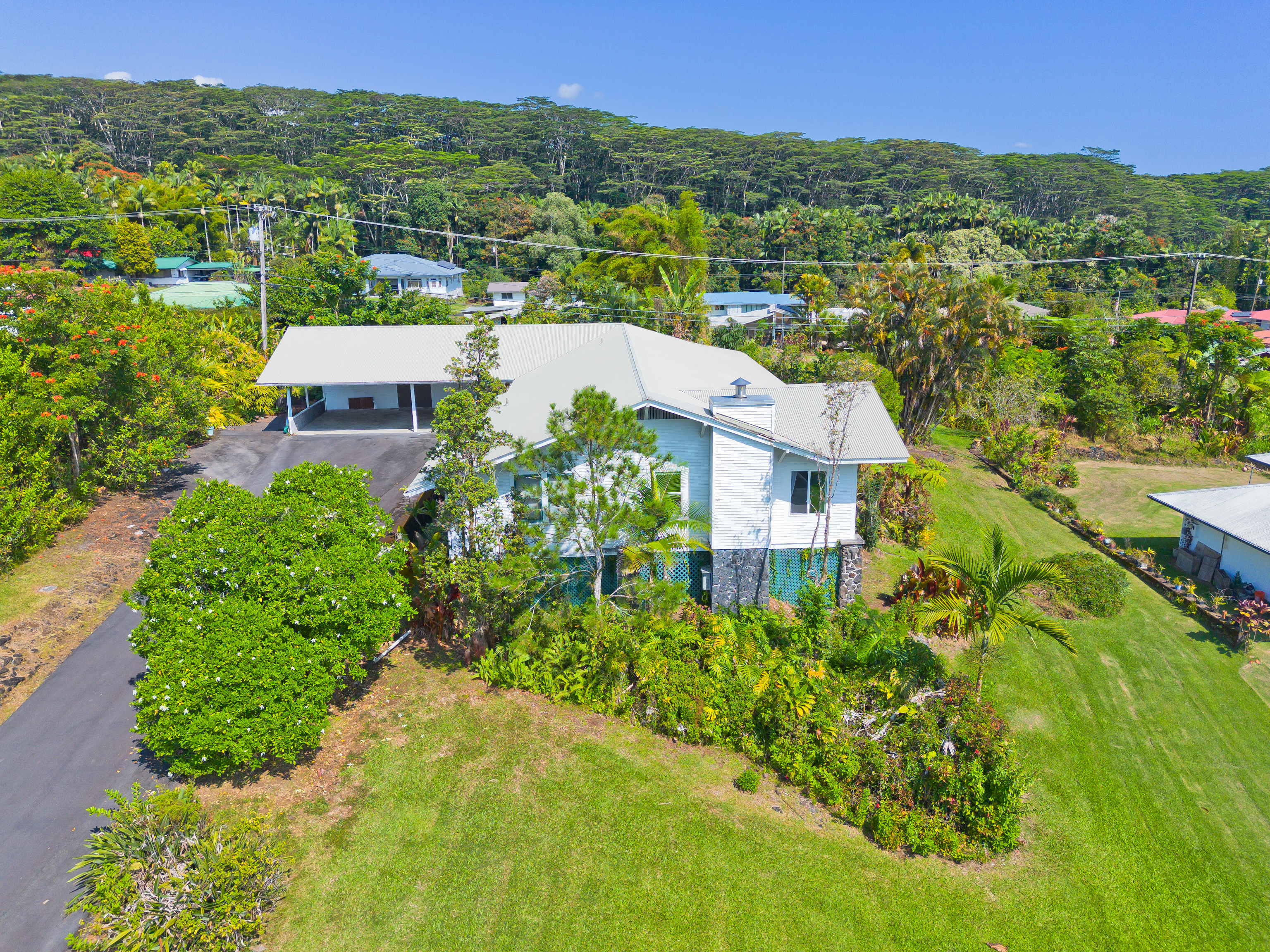 3 Bed 2 Bath House in Hilo