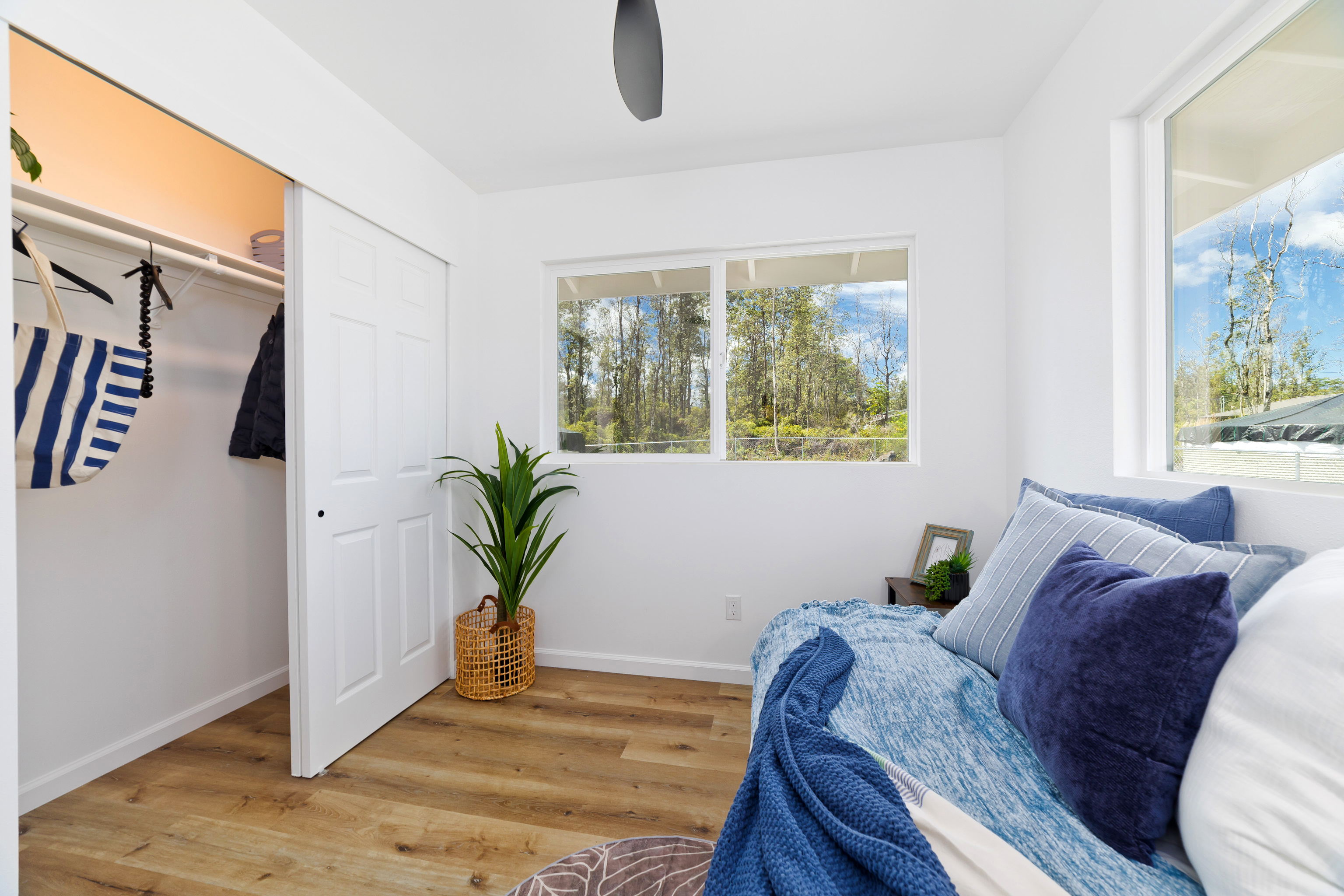 16-2082 TRADEWIND DR - Photo 3