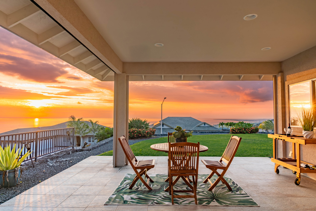 3 Bed 2 Bath House in Kailua-Kona