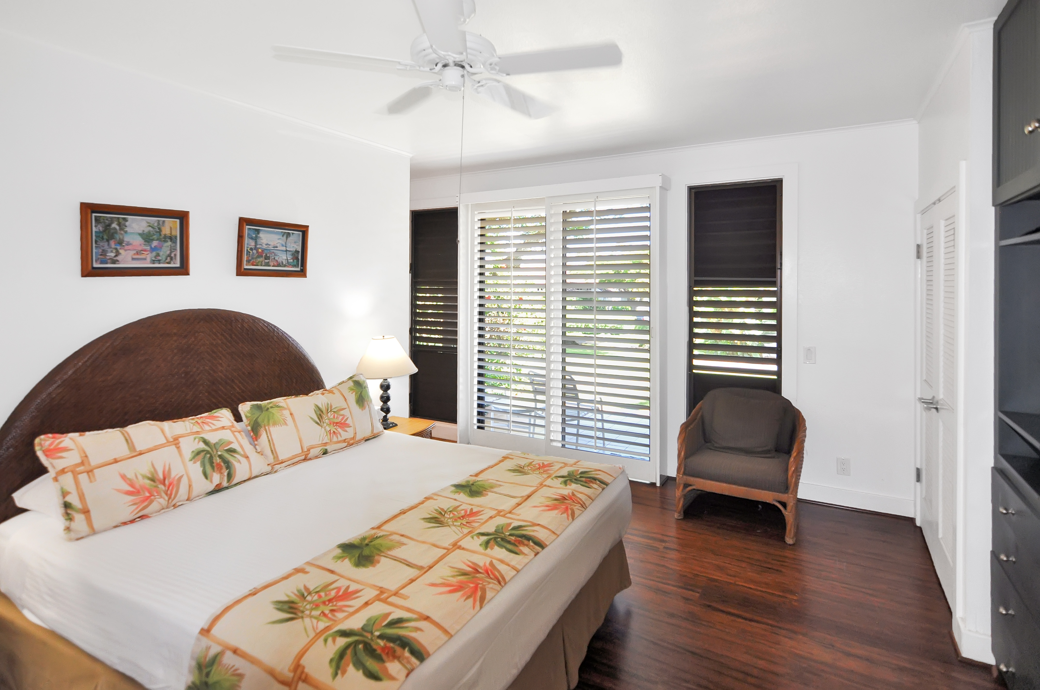 2253 POIPU RD Unit 244 - Photo 2
